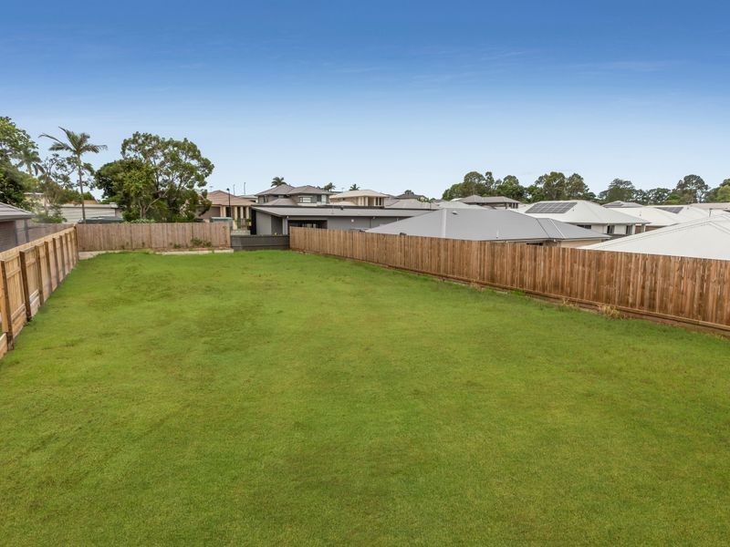 27 Harborough Street, Bridgeman Downs QLD 4035