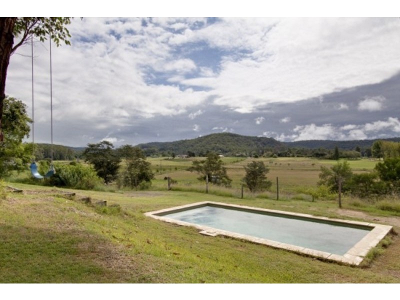 847 River Road, Lower Portland NSW 2756