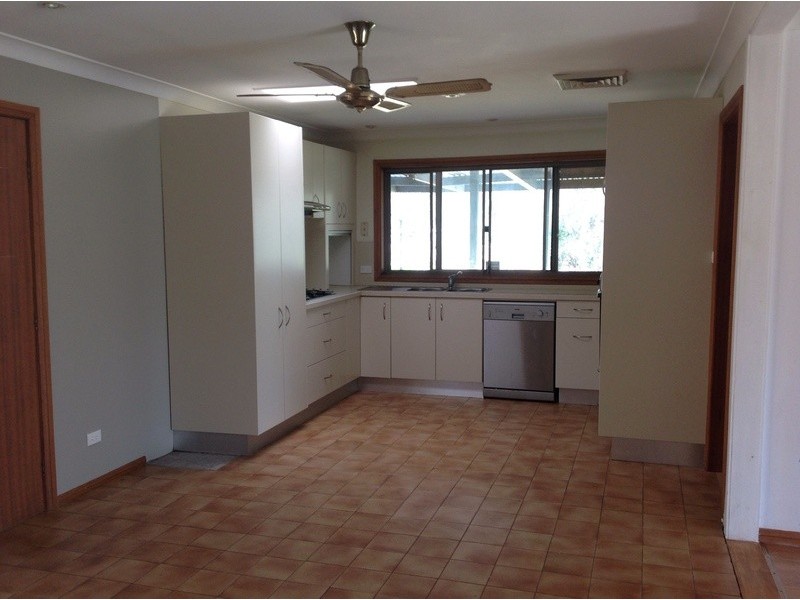 4  Ross Place, Kellyville NSW 2155