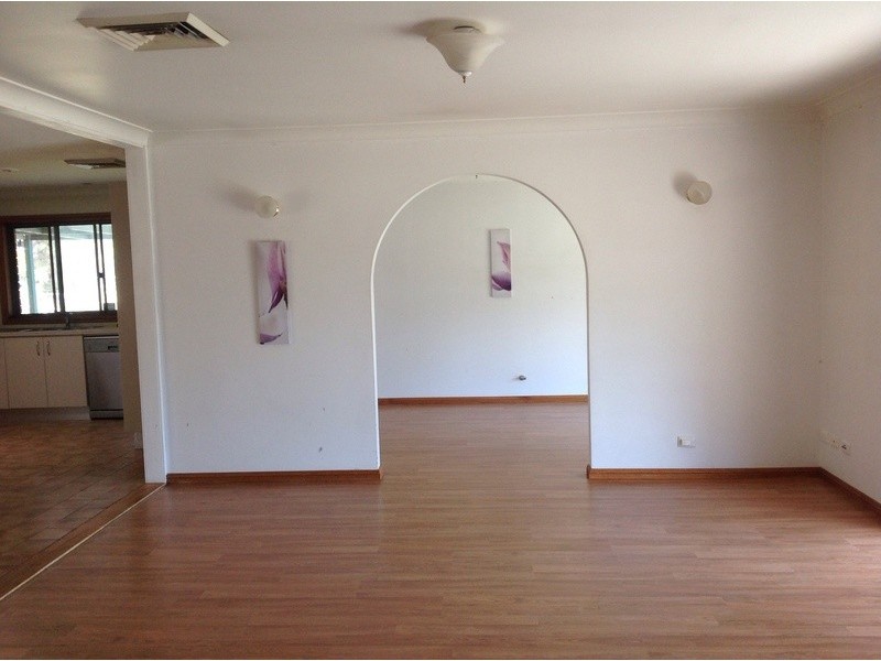 4  Ross Place, Kellyville NSW 2155