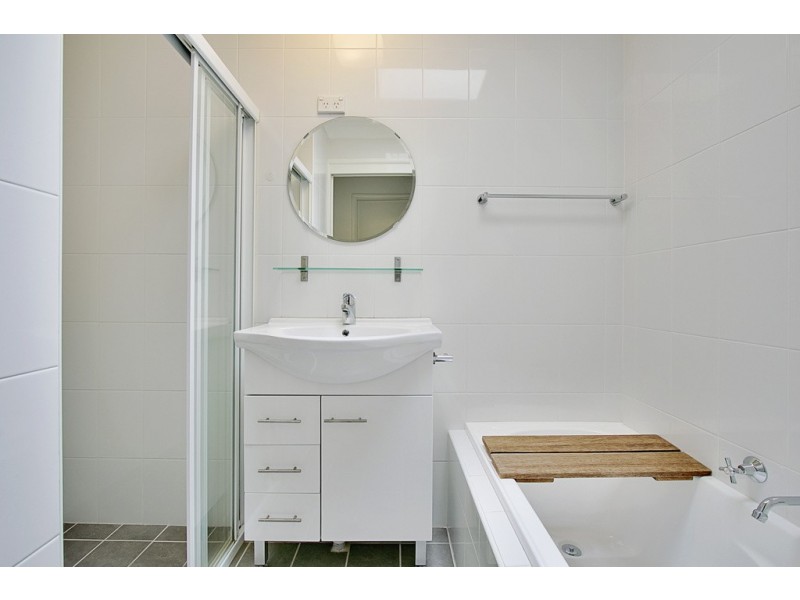 6/114 Windsor Street, Richmond NSW 2753