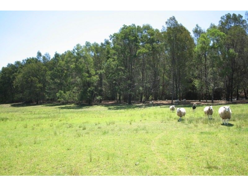 258 Mill Road, Kurrajong NSW 2758