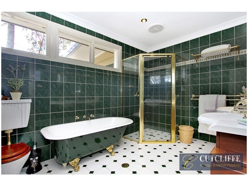 101 South Creek Road, Shanes Park NSW 2747