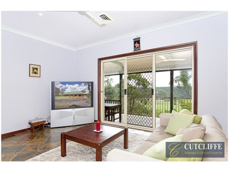 232 Laws Farm Road, Cumberland Reach NSW 2756