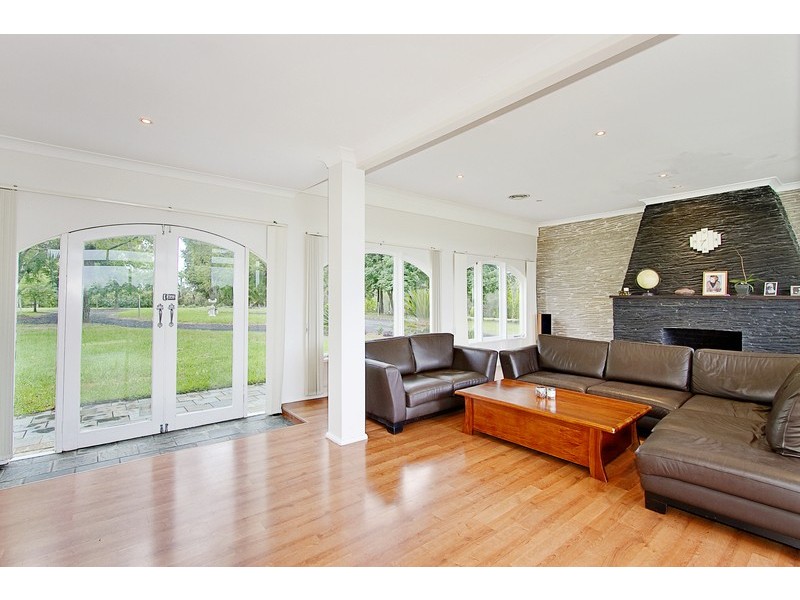 6 Orana Road, Kenthurst NSW 2156