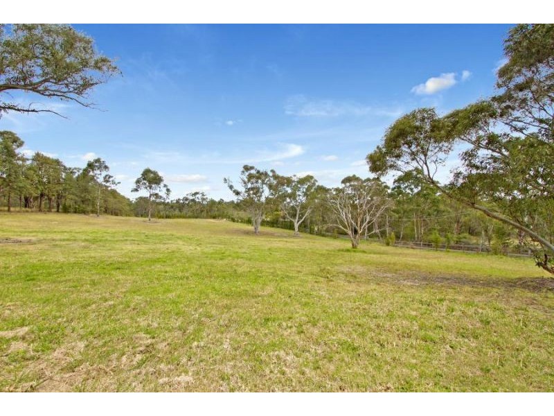 6 Orana Road, Kenthurst NSW 2156