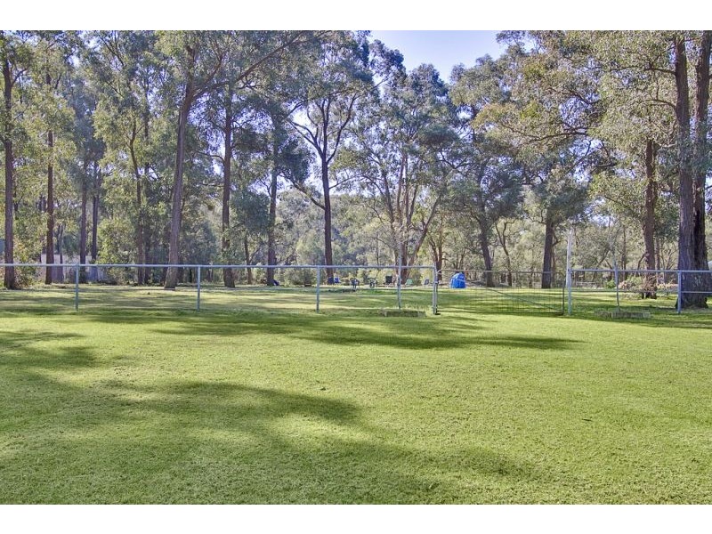 24 Fourth Avenue, Llandilo NSW 2747