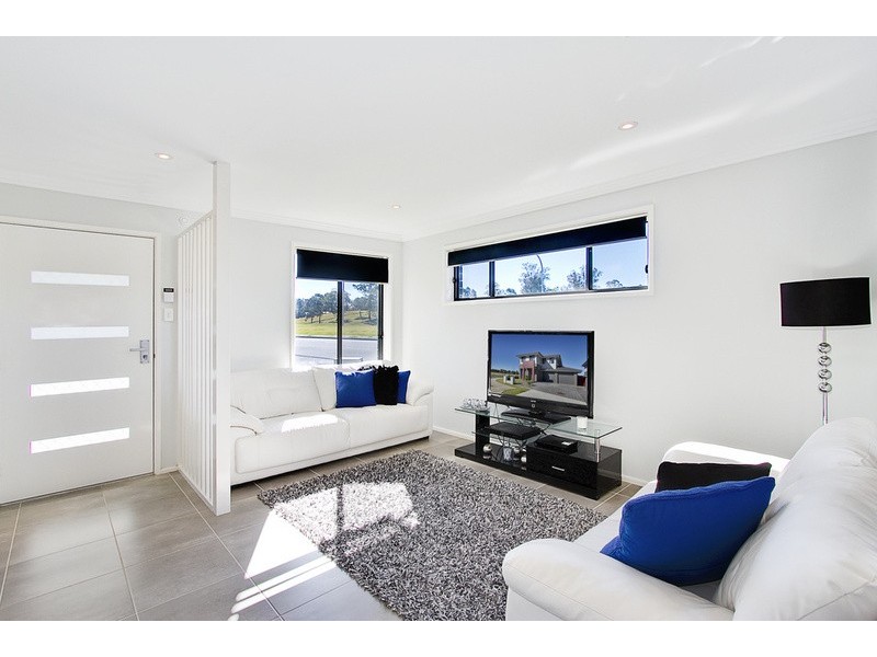 2 Nightjar Street, Cranebrook NSW 2749