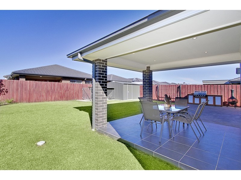 2 Nightjar Street, Cranebrook NSW 2749