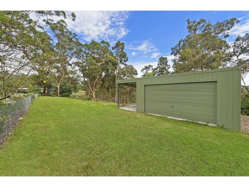 11 Lang Road, Kenthurst NSW 2156
