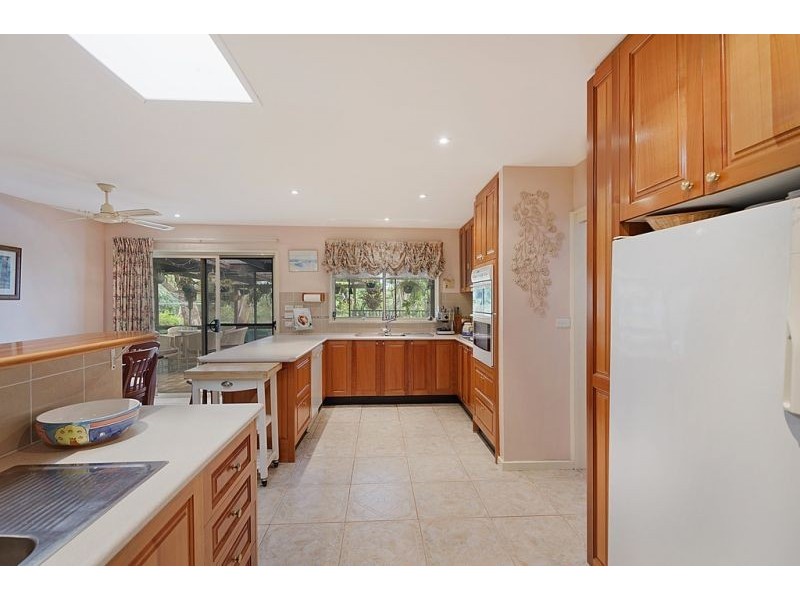 11 Lang Road, Kenthurst NSW 2156