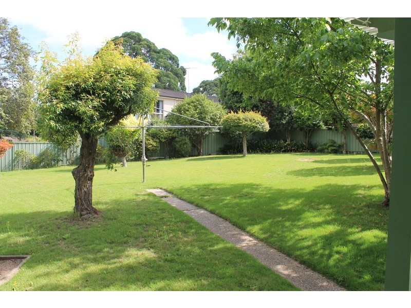 35 Karloon Road, West Pennant Hills NSW 2125