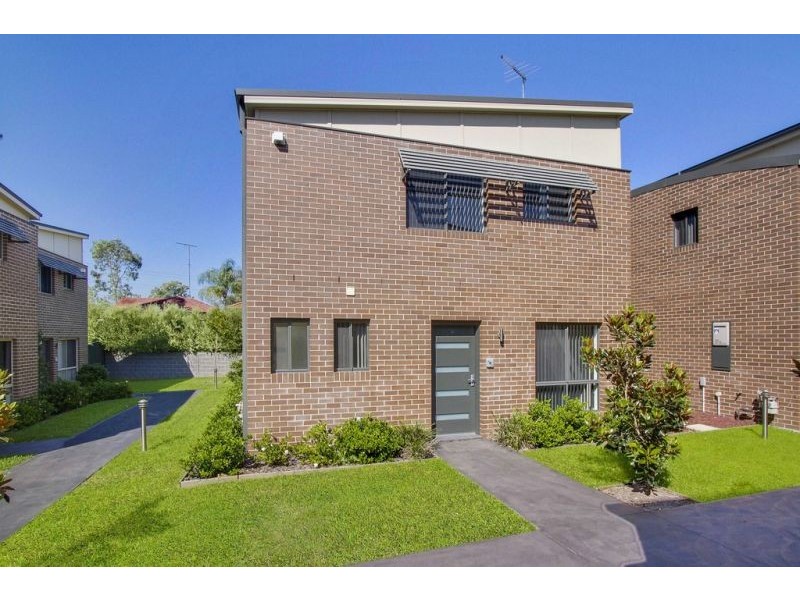 14/400 Glenmore Parkway, Glenmore Park NSW 2745