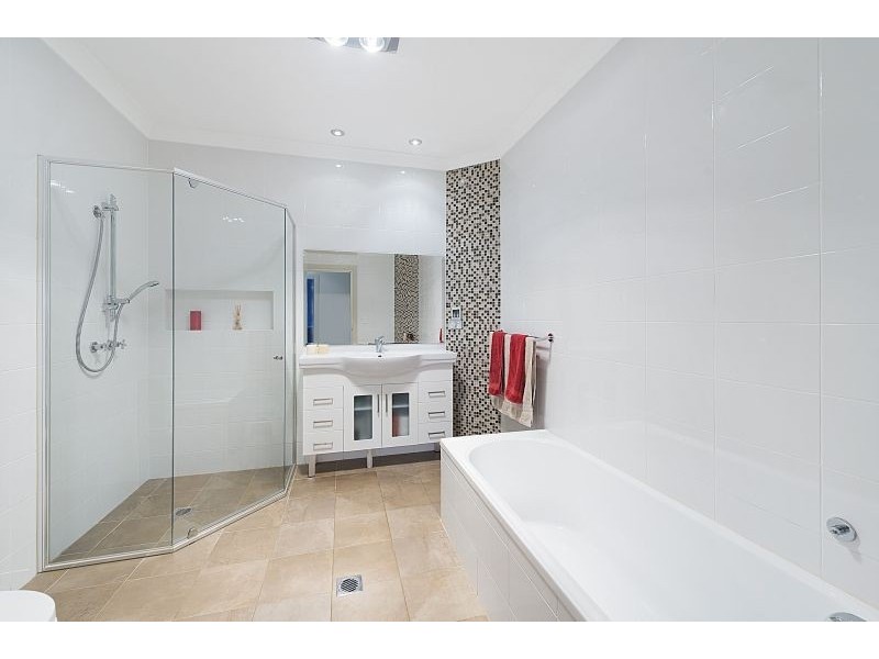 13 St Judes Terrace, Dural NSW 2158