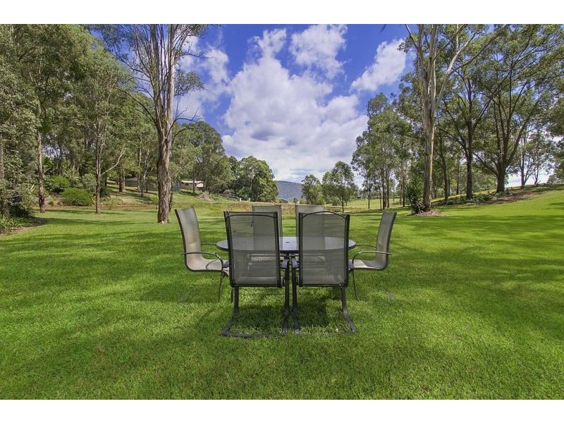 211-217 Church Lane, Castlereagh NSW 2749