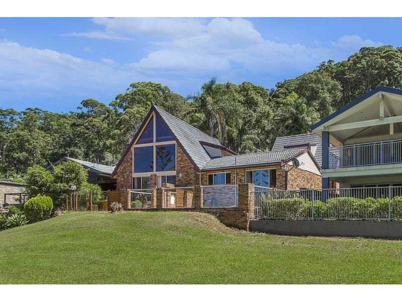 148 Broadwater Drive, Saratoga NSW 2251
