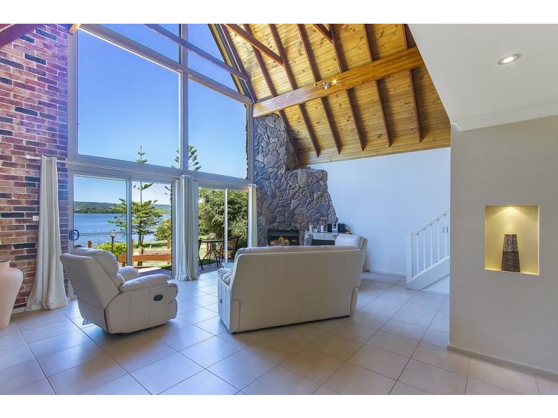 148 Broadwater Drive, Saratoga NSW 2251