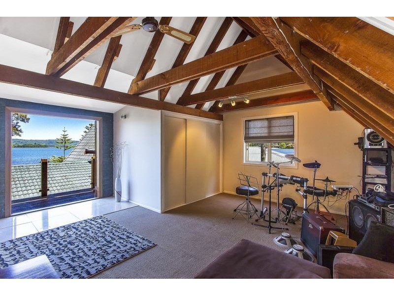 148 Broadwater Drive, Saratoga NSW 2251