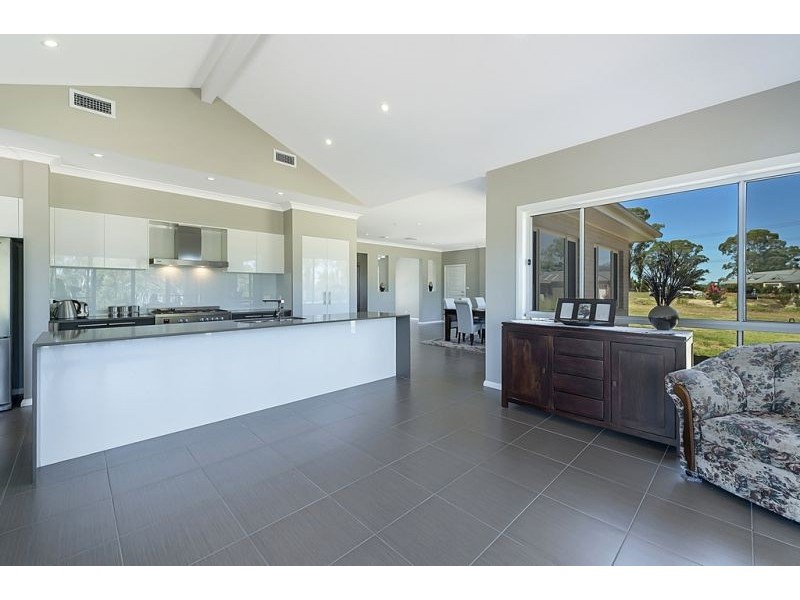 888 Richmond Road, Berkshire Park NSW 2765