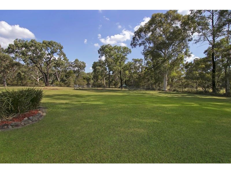 296-304 Hinxman Road, Castlereagh NSW 2749