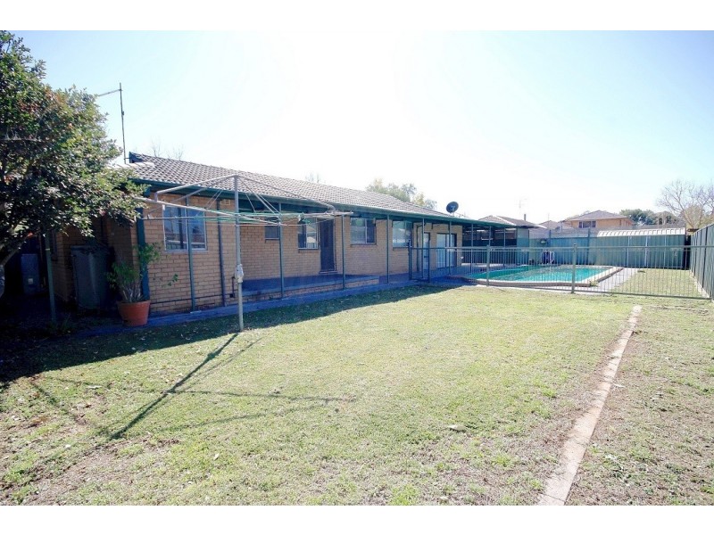 13 Castlereagh Rd, Richmond NSW 2753