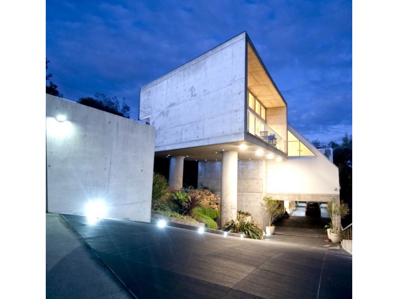 63 Forresters Beach Road, Forresters Beach NSW 2260