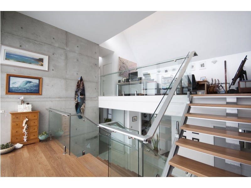 63 Forresters Beach Road, Forresters Beach NSW 2260