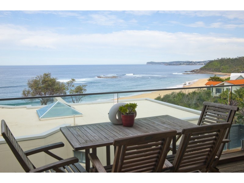 63 Forresters Beach Road, Forresters Beach NSW 2260