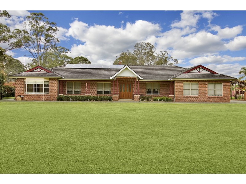 42 Harkness Road,, Oakville NSW 2765