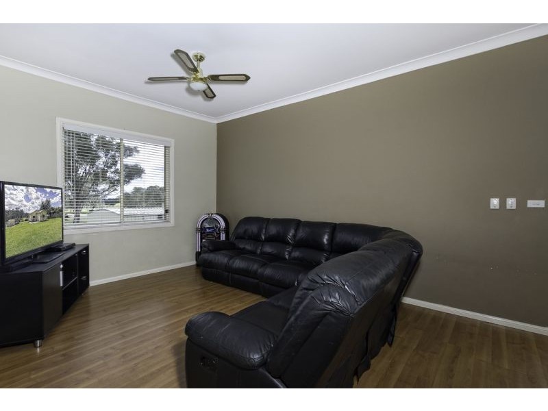 201 Commercial Road, Vineyard NSW 2765