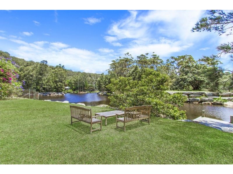 8 Berrima Crescent, Umina Beach NSW 2257