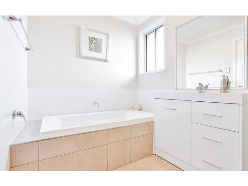 Lots 1-6 Parkway Avenue, Glenmore Park NSW 2745