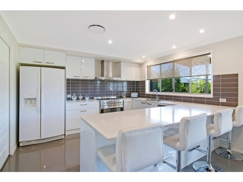 6 The Cedars Avenue, Pitt Town NSW 2756