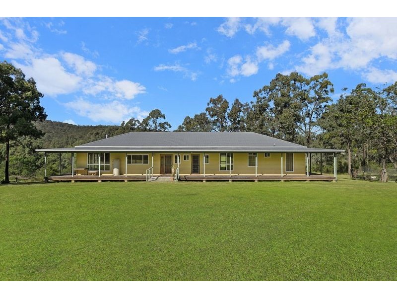 6121 Putty Road, Howes Valley NSW 2330