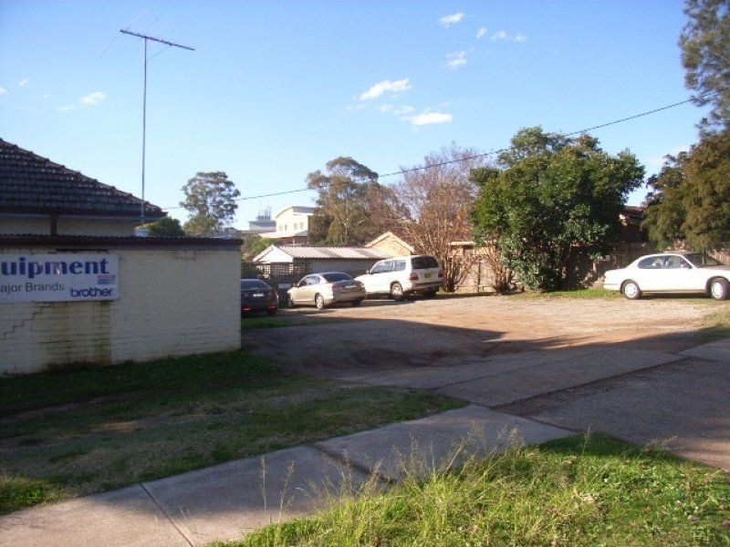 126 Parker Street, Penrith NSW 2750