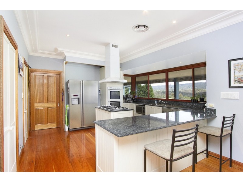 102 Peel Parade, Kurrajong NSW 2758