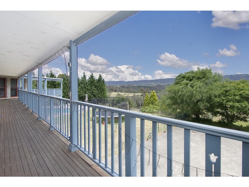 102 Peel Parade, Kurrajong NSW 2758