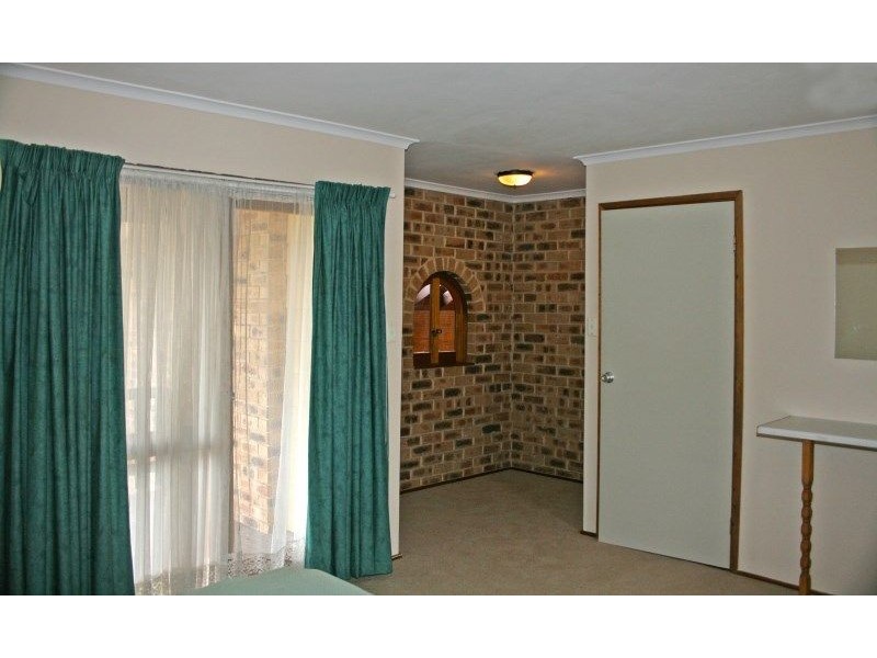 83 Hughes Lane, Marrangaroo NSW 2790