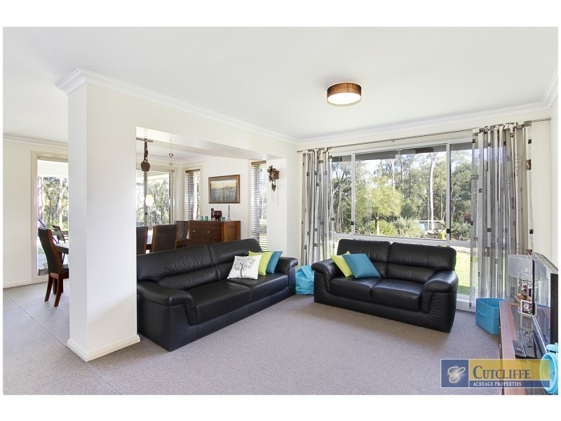 364 Coobah Road, East Kurrajong NSW 2758