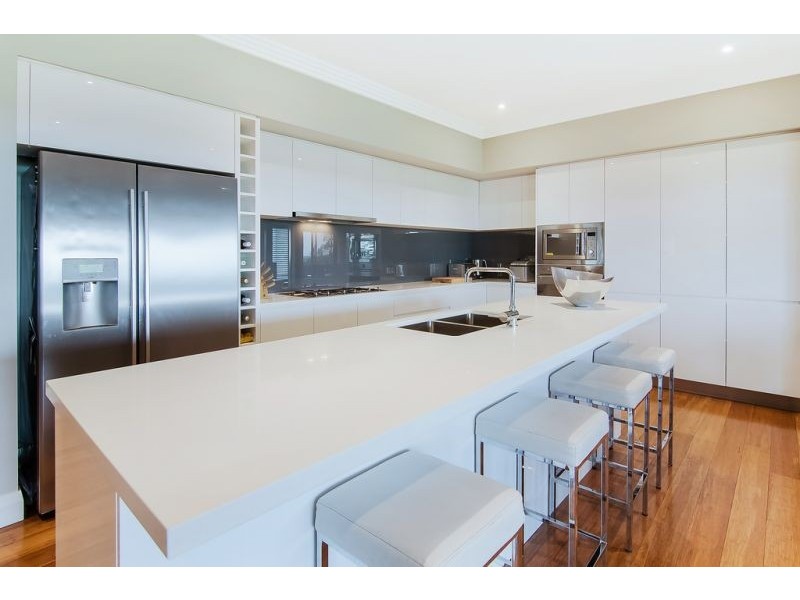 1 Oakford Place, Grose Wold NSW 2753