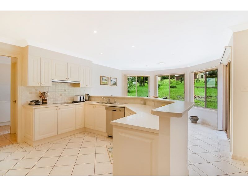 8 Belmont Grove, Grose Vale NSW 2753