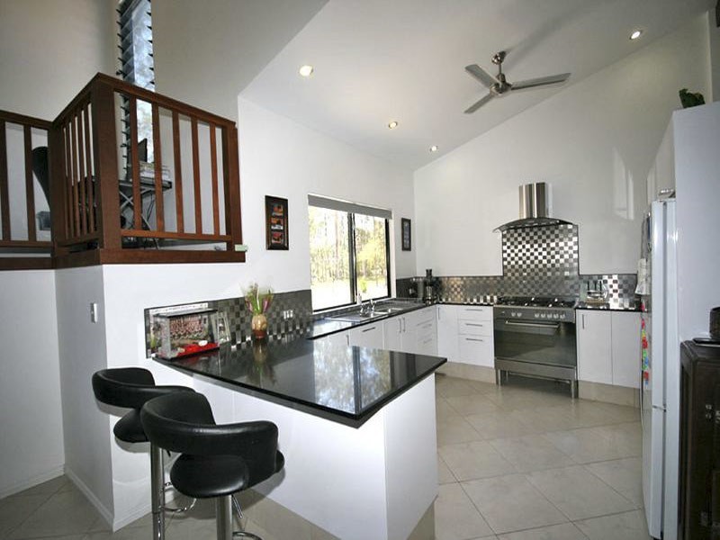 14 Robin Place, Gulmarrad NSW 2463