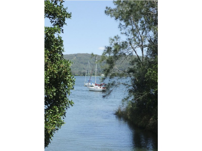 4 McNaughton Place, Maclean NSW 2463