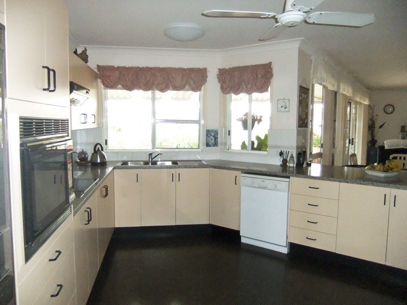 8 Amber Close, Townsend NSW 2463