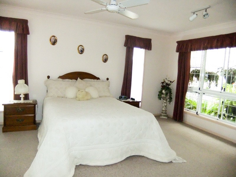 8 Amber Close, Townsend NSW 2463