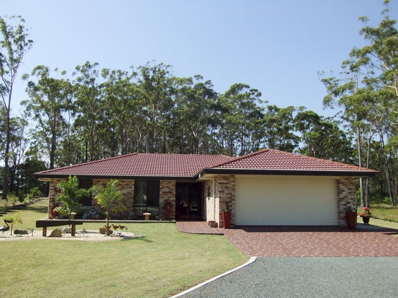 38 Whispering Pines Place, Gulmarrad NSW 2463