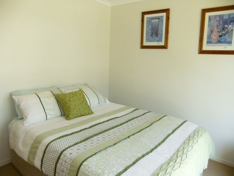 38 Whispering Pines Place, Gulmarrad NSW 2463