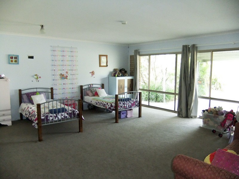 5  Anzac Place, Gulmarrad NSW 2463