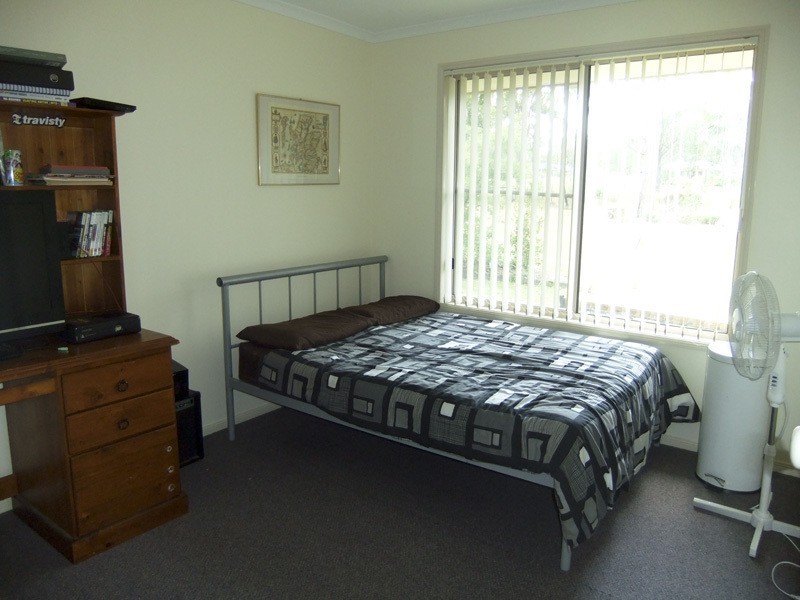 5  Anzac Place, Gulmarrad NSW 2463