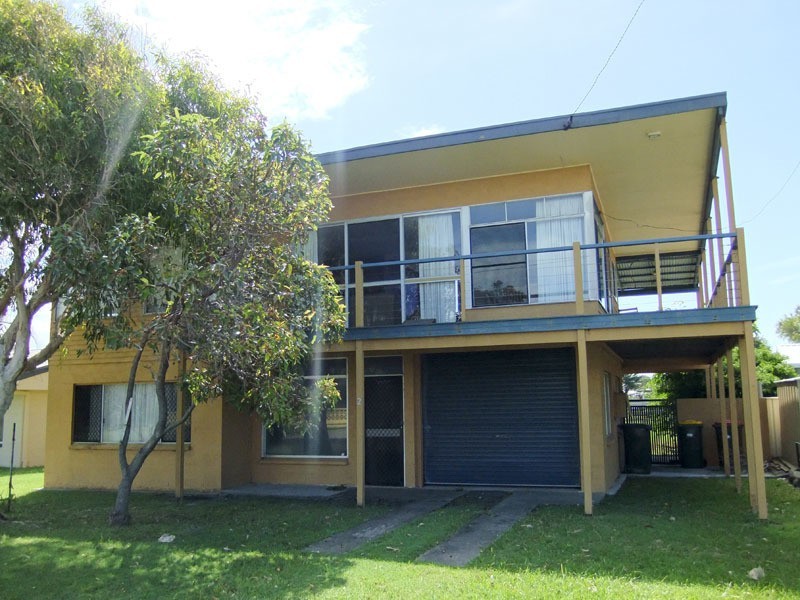 2 Heath Street, Brooms Head NSW 2463